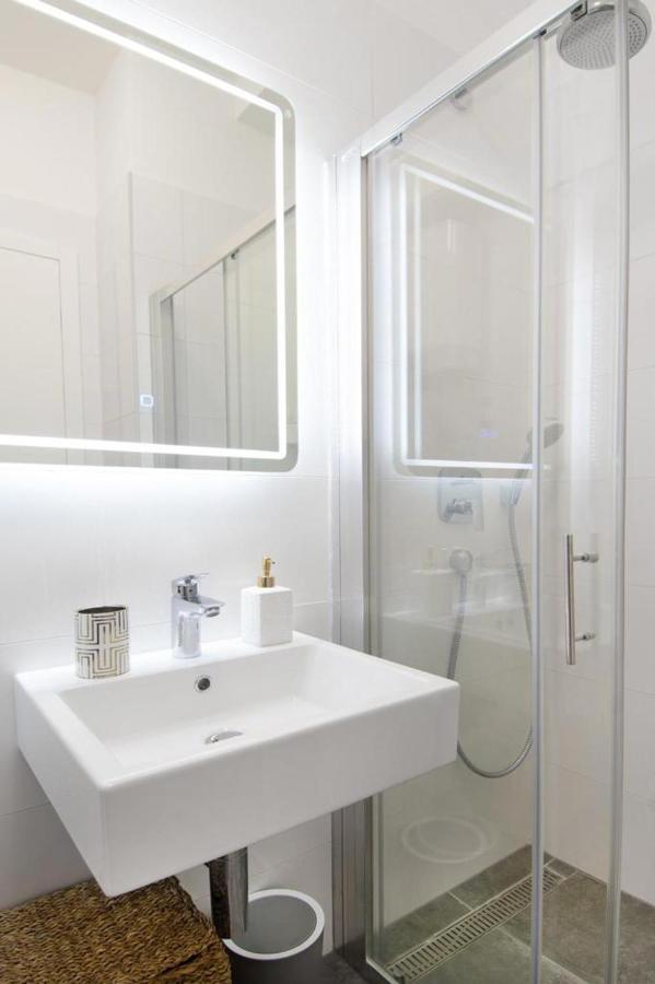 Zigo Modern Studio Apartment Near Beach Split Exterior photo